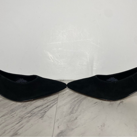 Marc Fisher Yehundi Black Suede Pointy Toe Pump 8 1/2 M - Picture 6 of 14